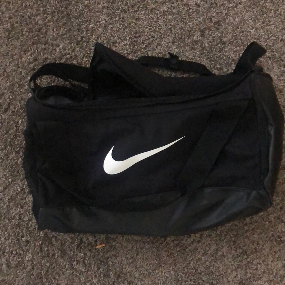 Nike duffel bag